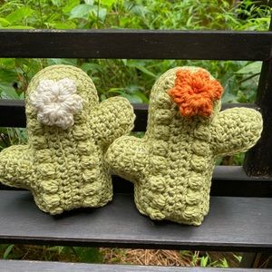 Crocheted Cactus Cat Toy